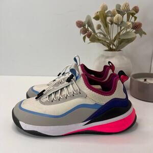 New Clove Aeros Wavelength Comfort Sneakers Nursing Shoes Women 7.5 NWOB